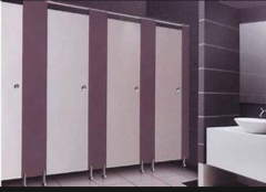 <b>大只500三室两厅的卫生间怎么设计？</b>